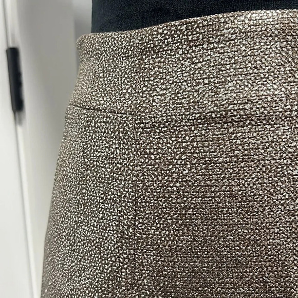 H&M || Silver Shimmer and brown mini skirt size 6 fully lined. - Picture 3 of 6